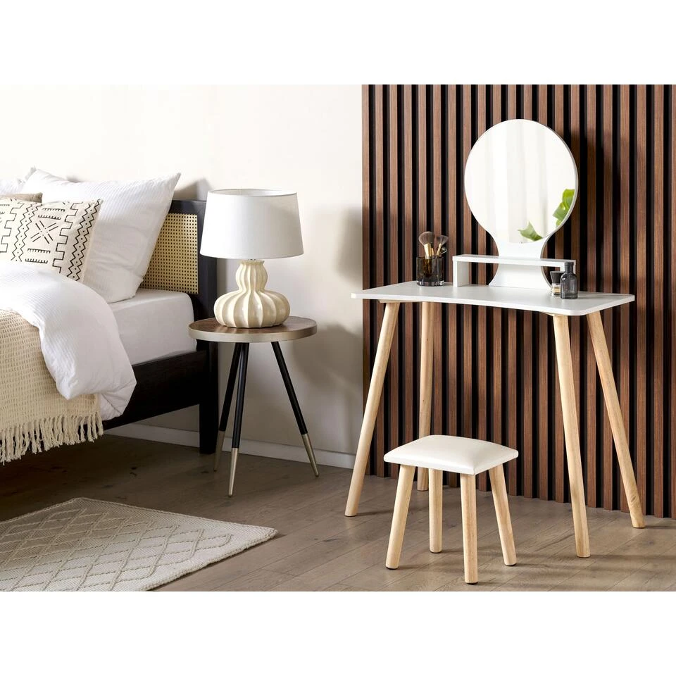 Beliani Kaptafel TOULOUGES - Wit Vezelplaat Beliani Kaptafel TOULOUGES - Wit Vezelplaat -Beliani 1e6e8fdd43b348aeaf51e784f996cba2