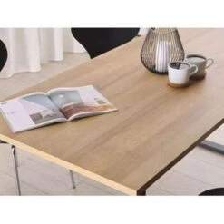 Beliani Eettafel BERLIN - Donkere Houtkleur Vezelplaat -Beliani 1eb614f3fa534ebabc1d45aa20496eff