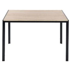 Beliani Eettafel NEWFIELD - Lichte Houtkleur Mdf -Beliani 2191d267a16b4a539e90436ced4b47fe