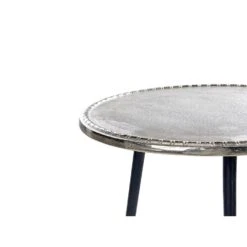 Beliani Bijzettafel TELFER - Zilver Aluminium -Beliani 3d972c71c2e242988e33c3ef7e4a5c86