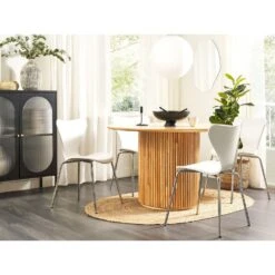 Beliani Eettafel VISTALLA - Lichte Houtkleur Mdf -Beliani b10b4825822f40fd9492aeba07f04213